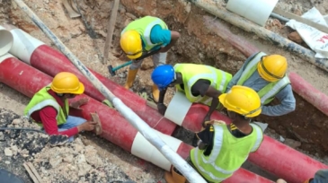 ce015559-ab94-4f7b-a988-cf5d5f944fc6